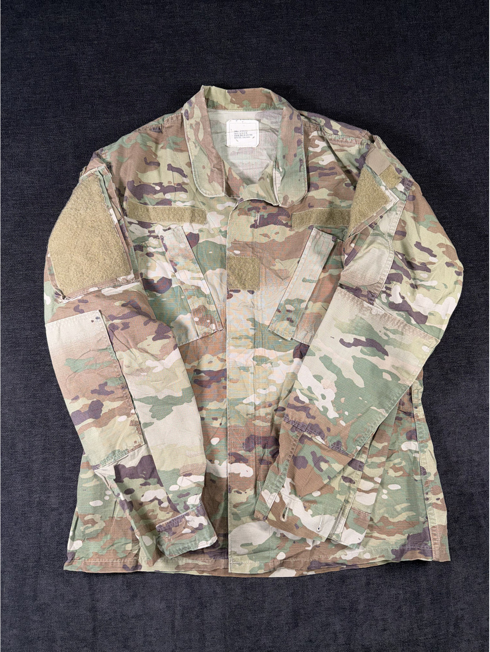 U.S. Military Small Regular Camouflage Combat Shirt Jacket